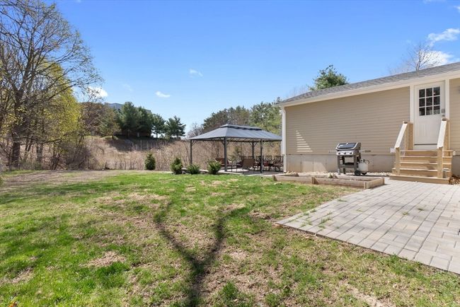 10 Hunter Dr, House other with 3 bedrooms, 2 bathrooms and 4 parking in Newburyport MA | Image 40