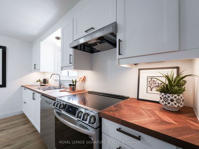 27 Lewin Cres, House other with 3 bedrooms, 1 bathrooms and 3 parking in Ajax ON | Image 9