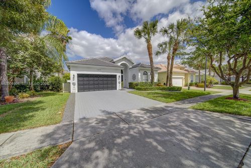 16415 Sw 1st Ct, Pembroke Pines, FL, 33027-1019 | Card Image