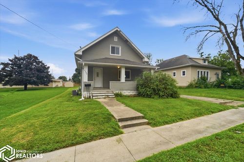 1709 15th St, Eldora, IA, 50627-2320 | Card Image