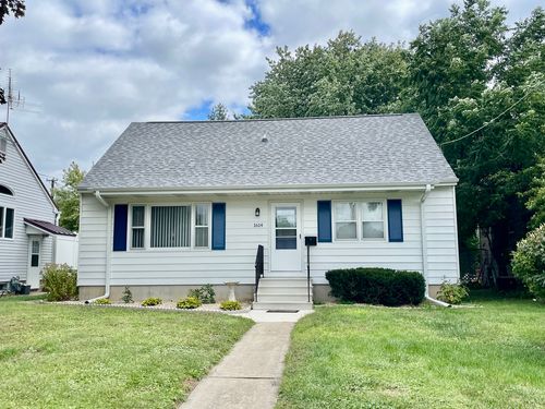 1614 16th Ave, STERLING, IL, 61081-2671 | Card Image