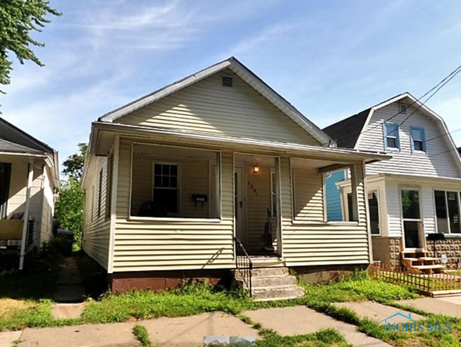 Peck St, Toledo, OH 43608
