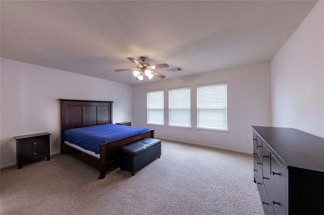 13907 Bonnetbriar Ln, House other with 3 bedrooms, 3 bathrooms and 2 parking in Sugar Land TX | Image 20