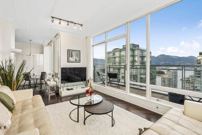 3502 - 1200 W Georgia Street, Condo with 3 bedrooms, 0 bathrooms and 1 parking in Vancouver BC | Image 3