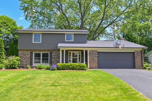 8650 N Pelham Parkway, Bayside, WI, 53217 | Card Image
