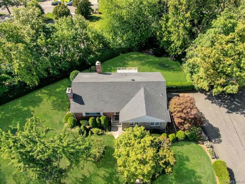 149 Longvue Ter, Yonkers, NY, 10710-2521 | Card Image