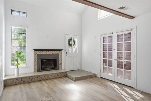 232 S Elm St, Arroyo Grande, CA, 93420-3065 | Card Image
