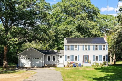 59 School St, South Hamilton, MA, 01982-2524 | Card Image