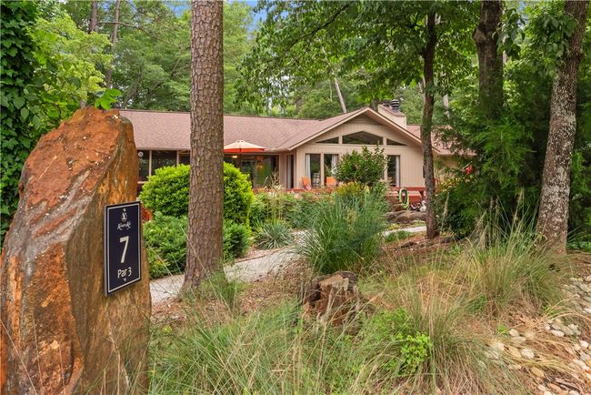 The Signature 7th Hole in your backyard | Image 40