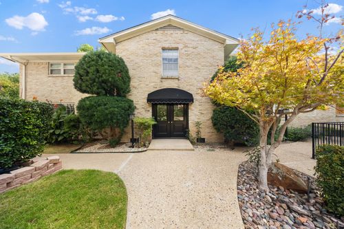 110-7714 Royal Ln, Dallas, TX, 75230-3771 | Card Image