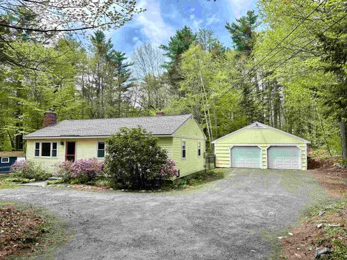 538 County Rd, New London, NH, 03257-5742 | Card Image