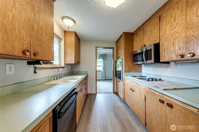 8728 224 Th St Sw, House other with 4 bedrooms, 2 bathrooms and 1 parking in Edmonds WA | Image 7