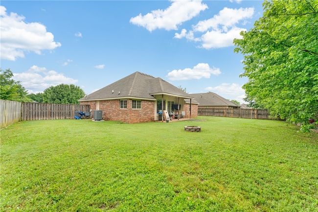 1464 N Corsica Dr, House other with 3 bedrooms, 2 bathrooms and null parking in Fayetteville AR | Image 24
