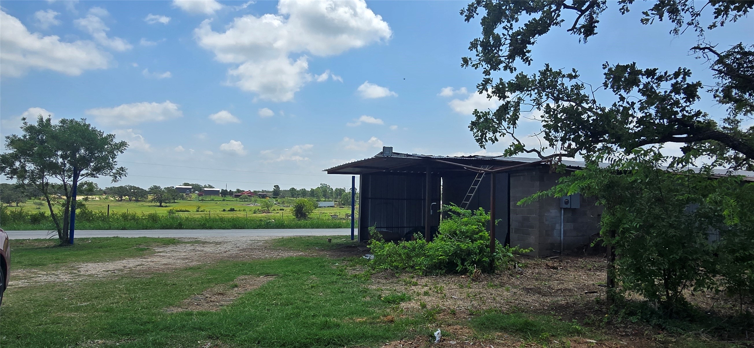 Commercial Sale in Springtown 2