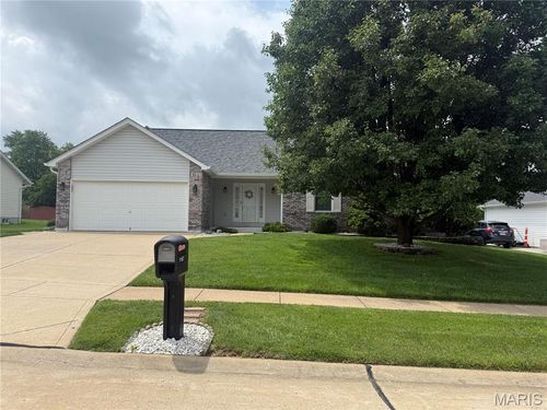 1167 Sweeping Oaks Drive, Unincorporated, MO, 63304 | Card Image