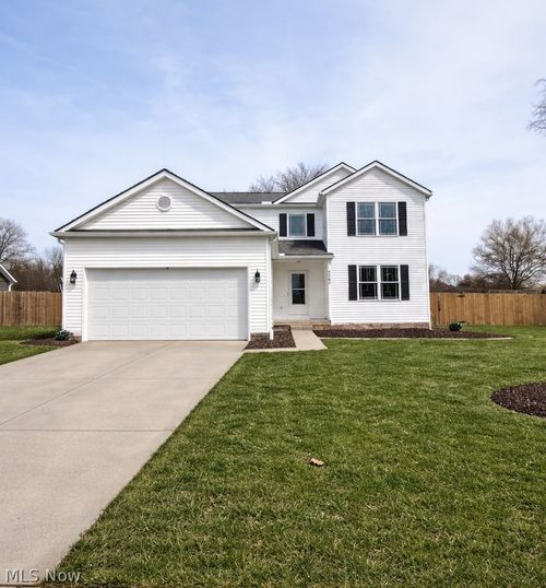 5343 Winding Creek Dr, Ravenna, OH, 44266-3595 | Card Image