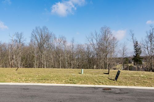2307 White Oak Way, Fisherville, KY, 40023-8800 | Card Image