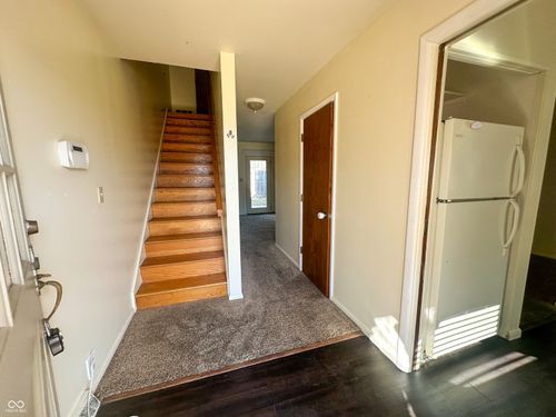 8-601 E Washington St, Greencastle, IN, 46135-1782 | Card Image