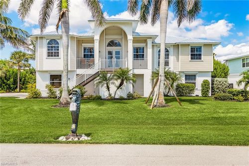 3351 Barra Cir, SANIBEL, FL, 33957-5527 | Card Image