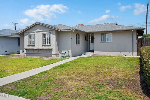 1127 Douglas Ave, Oxnard, CA, 93030-4408 | Card Image