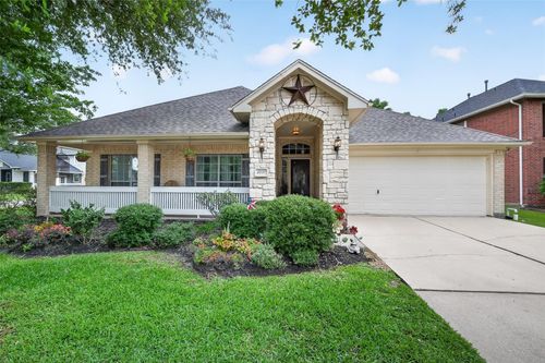 1110 Carriage Ct, Seabrook, TX, 77586-2586 | Card Image