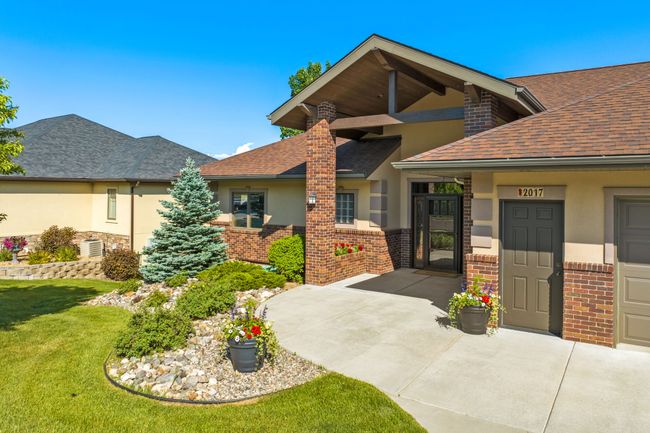 2017 Whispering Ridge Dr, House other with 5 bedrooms, 4 bathrooms and null parking in Great Falls MT | Image 13
