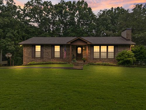 4518 Elkins Dr, Centerville, TN, 37033-3920 | Card Image