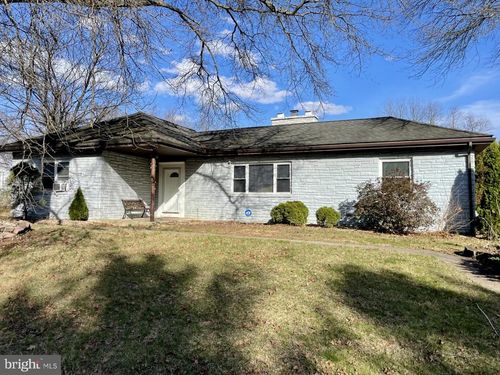 1343 Church Rd, HERSHEY, PA, 17033-1806 | Card Image