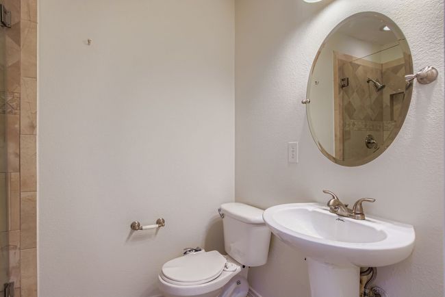 1610 Concord Pl, House other with 3 bedrooms, 3 bathrooms and null parking in Carrollton TX | Image 23