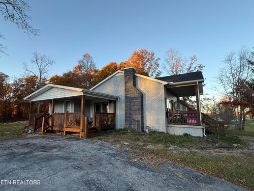 5550 S York Hwy, Grimsley, TN, 38565-5034 | Card Image