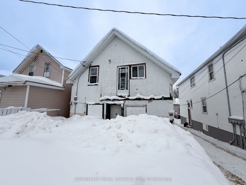 157 Pine St N, Timmins, ON, P4N6K9 | Card Image