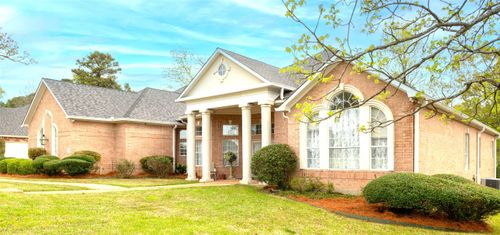 745 Southern Trace Pkwy, Shreveport, LA, 71106-9332 | Card Image