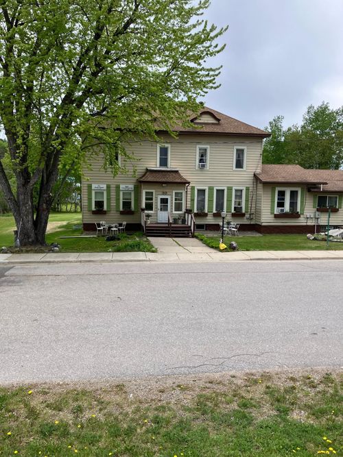 30 Center St, Soudan, MN, 55782-2102 | Card Image