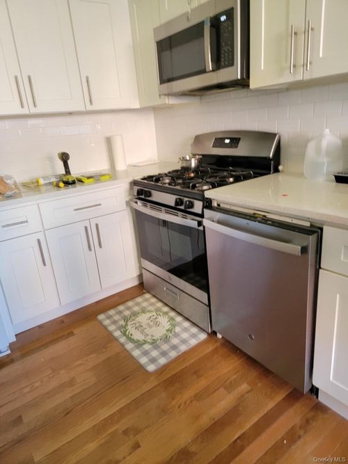 120 21 101 Avenue Queens, New York, NY, 11419 | Card Image