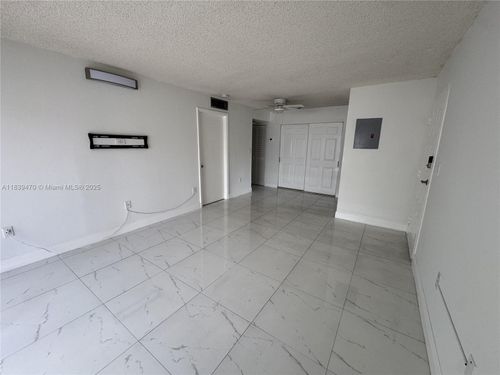 apt-105-15650 Sw 80th St, Miami, FL, 33193-2651 | Card Image