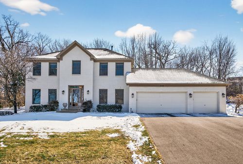 2536 Bridle Creek Trl, Chanhassen, MN, 55317-9372 | Card Image
