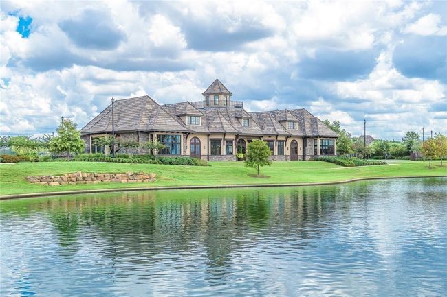 Clubhouse | Image 27