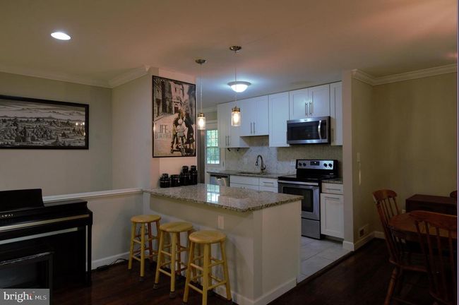 6403 Limerick Ct, House other with 4 bedrooms, 3 bathrooms and null parking in SPRINGFIELD VA | Image 10