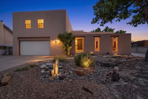 8308 Cherry Hills Rd Ne, Albuquerque, NM, 87111-1017 | Card Image