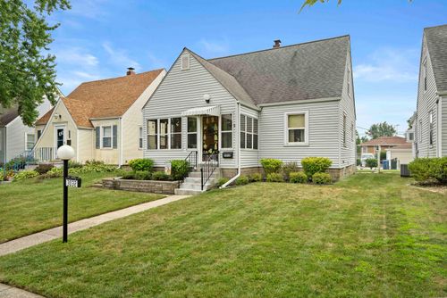 3032 Crane Pl, Hammond, IN, 46323-1104 | Card Image