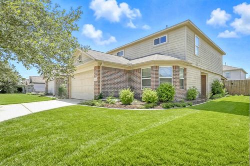 16754 N Blue Jay Dr, Conroe, TX, 77385-7337 | Card Image