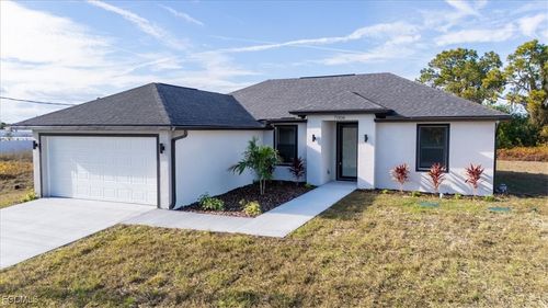 7006 Patriot Court, Labelle, FL, 33935 | Card Image