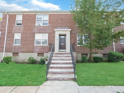 254-204-12 35th Ave, Bayside, NY, 11361-1204 | Card Image
