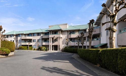 215-33175 Old Yale Rd, Abbotsford, BC, V2S2J4 | Card Image