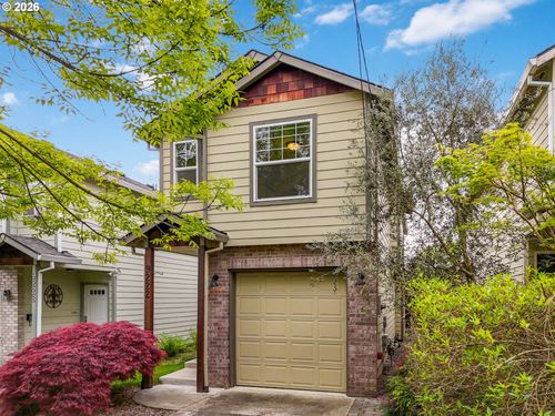 9222 N Charleston Ave, Portland, OR, 97203-2202 | Card Image