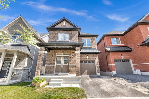 1151 Skyridge Blvd, Pickering, ON, L1X0M4 | Card Image