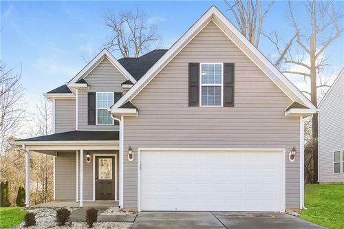 352 Kendall Dr, Winston-Salem, NC, 27107-6883 | Card Image
