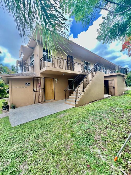 apt-1-42 Nw 7th Ave, Homestead, FL, 33030-5772 | Card Image