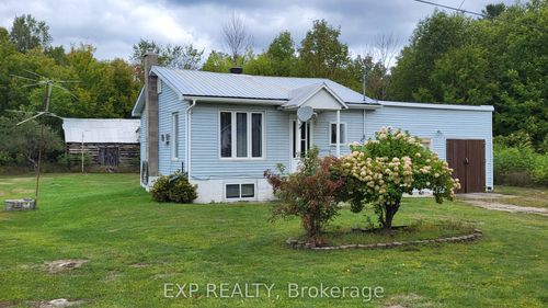 1650 Eady Rd, Renfrew, ON, K7V3Z8 | Card Image