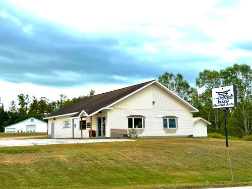 100 Lancaster Rd, Whitefield, NH, 03598-3097 | Card Image